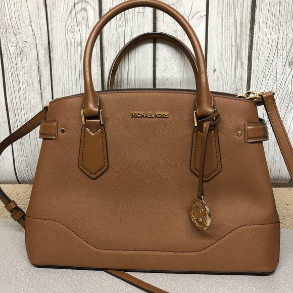 Michael Kors Handbags - Michael Kors Saffiano Leather Medium Satchel EUC  **